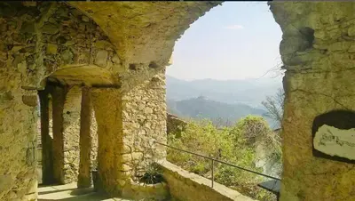 Paesaggio naturale nelle vicinanze della casa vacanze