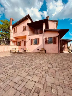 Edificio in cui si trova l'agriturismo