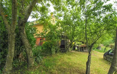 Giardino di Lovely Home In Codivara With Wifi