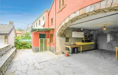 Planimetria di Amazing Apartment In Codivara With Wifi