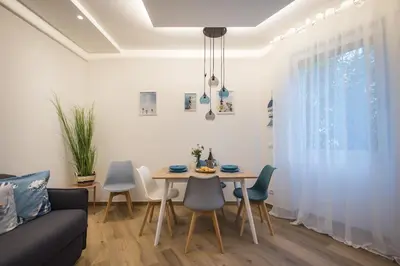 Area soggiorno di ELEGANT HOUSE BY THE SEA RAPALLO - 50 meters from the beach ,near Portofino