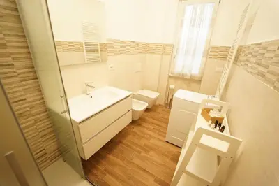 Bagno di Attico tra cielo e mare