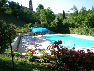 Piscina di Casa Vacanze Miravalle o nelle vicinanze