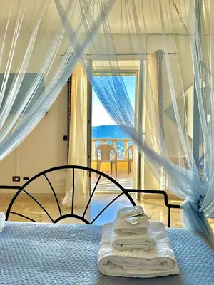 Letto o letti in una camera di La Spezia Vezzano 5 terre - Il Ciliegio