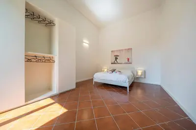 Letto o letti in una camera di FREE PARKING - Meraviglioso appartamento a Modena
