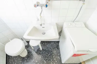 Bagno di 193 - Casa Via della Chiusa - centralissimo e vicino alla baia del silenzio, spiaggia e mare 150m - Parcheggio GRATIS incluso e Aria condizionata