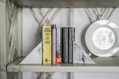 Biblioteca nell'appartamento