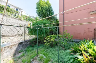 Giardino di JOIVY Sunny flat near the beach