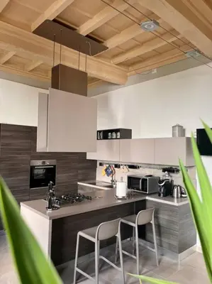 Cucina o angolo cottura di Dimora Boezio7, cozy and charming place in center with private parking