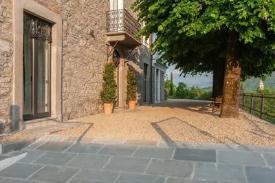 Edificio in cui si trova la villa