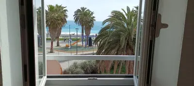 Vista generica sul mare o vista sul mare dall'interno dell'appartamento