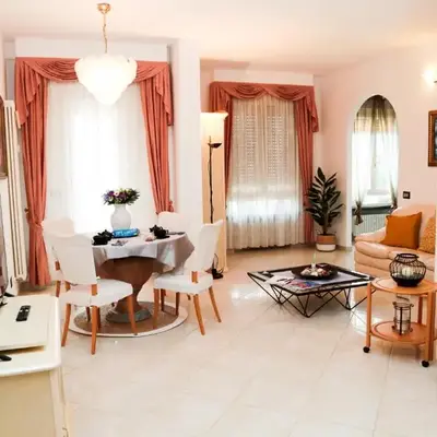 Guest House Manara