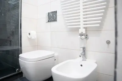 Bagno di 020 - Casa Levante - CENTRO città, Carruggio e Mare BAIA DEL SILENZIO a 500 m