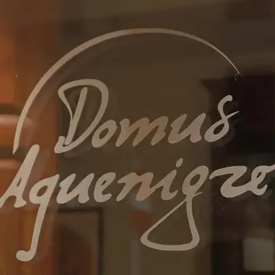 DOMUS AQUENIGRE