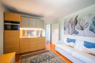 Cucina o angolo cottura di Royal Suite Parma con Piscine Calda e Fredda