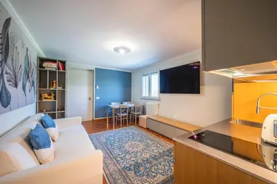 TV o dispositivi per l'intrattenimento presso Royal Suite Parma con Piscine Calda e Fredda