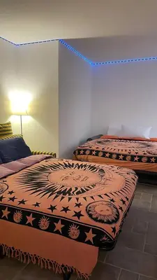Letto o letti in una camera di Magico Appartamento e Tramonti in Terrazza Vista Mare in Liguria, 6 posti letto