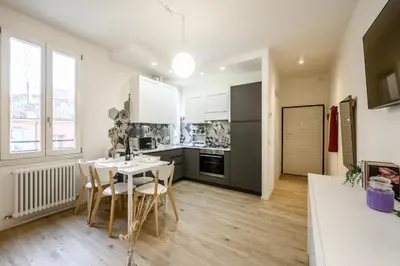Cucina o angolo cottura di Nella CORTE DEL MULINO, 1 passo dal centro con parcheggio
