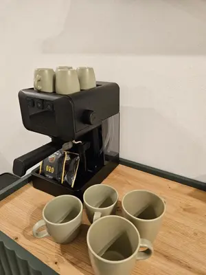 Set per la preparazione di tè e caffè presso White House B&B