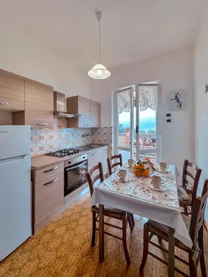 Cucina o angolo cottura di [5 TERRE]The Terrace on the Gulf - Parking / Wi-fi