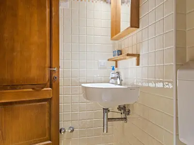 Bagno di Holiday Home in Ca' De' Grimaldi with Garden