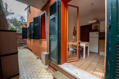 Cucina o angolo cottura di 229 - Casa di Magda - Moneglia, 5minuti a piedi dal mare e spiaggia - PARCHEGGIO PRIVATO INCLUSO