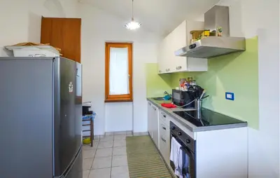 Cucina o angolo cottura di Awesome Home In Varese Ligure