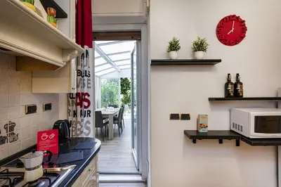 Cucina o angolo cottura di Modern Apartment with Patio in Rapallo by Wonderful Italy