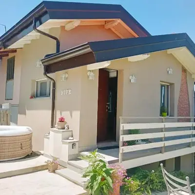NiFe Tiny House - Secret Garden