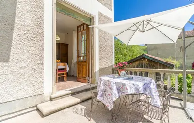 Balcone o terrazza di Nice Apartment In Loco Di Rovegno