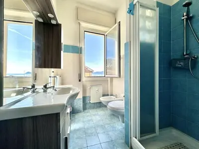 Bagno di Cavi Arenelle Due Terrazzi Vista Mare