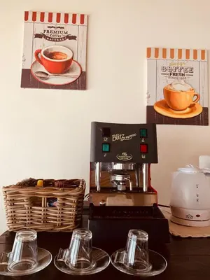 Set per la preparazione di tè e caffè presso Locanda Bistrot Zia Nena