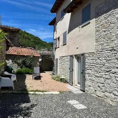 Casa del Giglio a Cadelmonte