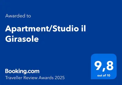 Certificato, attestato, insegna o altro documento esposto da Apartment/Studio il Girasole