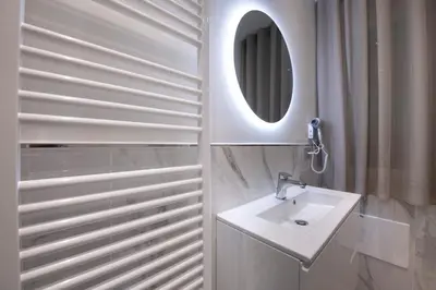 Bagno di 242 - Camera Est - Affittacamere Sara Home Chiavari, 200Metri dal Mare