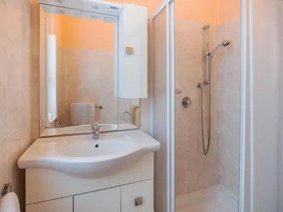 Bagno di Apartment Sofia by Interhome