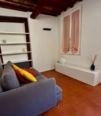Area soggiorno di Home 28 appartamento nel cuore di Modena centro