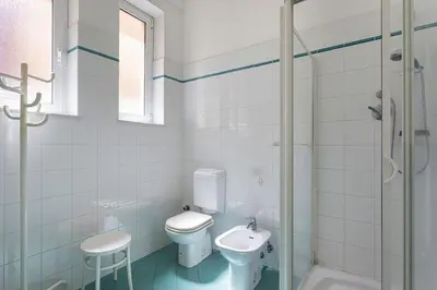 Bagno di Classy Apartment in Rapallo by Wonderful Italy
