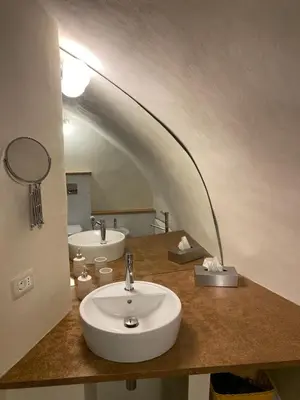 Bagno di La Casa Medievale Suites e SPA