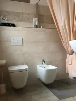 Bagno di R&B MiDora Montale