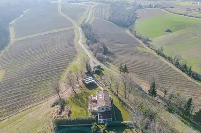 Paesaggio naturale nelle vicinanze della villa