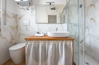 Bagno di GuestHost - Deiva Marina Sea House! Functional Apartment