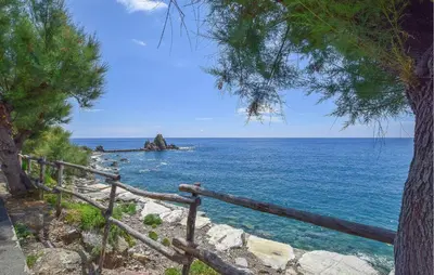 Paesaggio naturale nelle vicinanze della casa vacanze