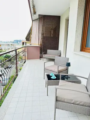 Balcone o terrazza di La Dolce Vita Cerisola by PortofinoVacanze