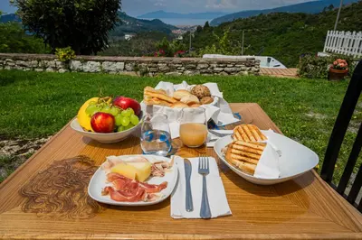 Cibo presso il bed & breakfast o nelle vicinanze