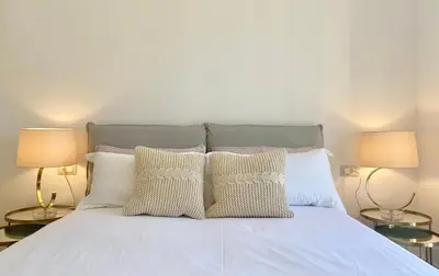 Letto o letti in una camera di CasaViva - Terrace Apt with Parking in Rapallo