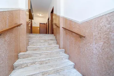 Planimetria di GuestHost - Castagneto Holiday & Relax Apartment