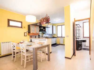 Cucina o angolo cottura di Apartment Villaggio 5 Terre-8 by Interhome
