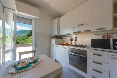 Cucina o angolo cottura di Casa di Mauri - La finestra sul mare