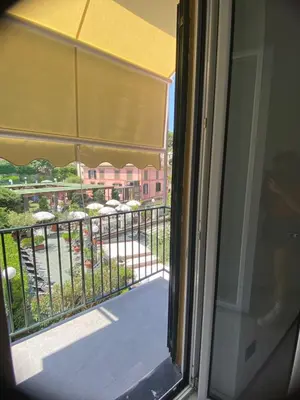 Balcone o terrazza di Casa Vico ai due Mari, Centro storico a soli 160metri dalla Baia del Silenzio